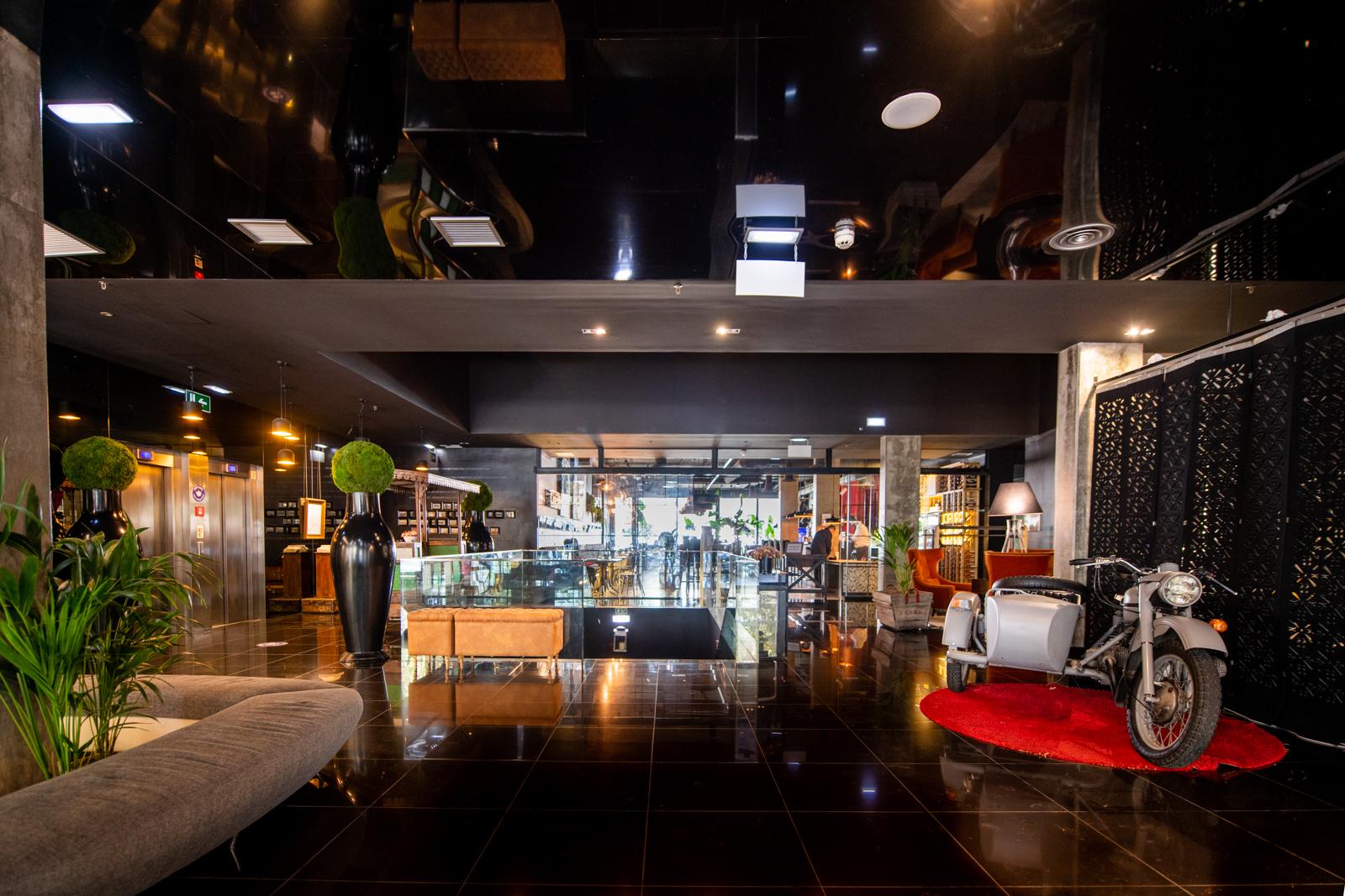 138 Liberdade Hotel ลิสบอน ภายนอก รูปภาพ Lobby